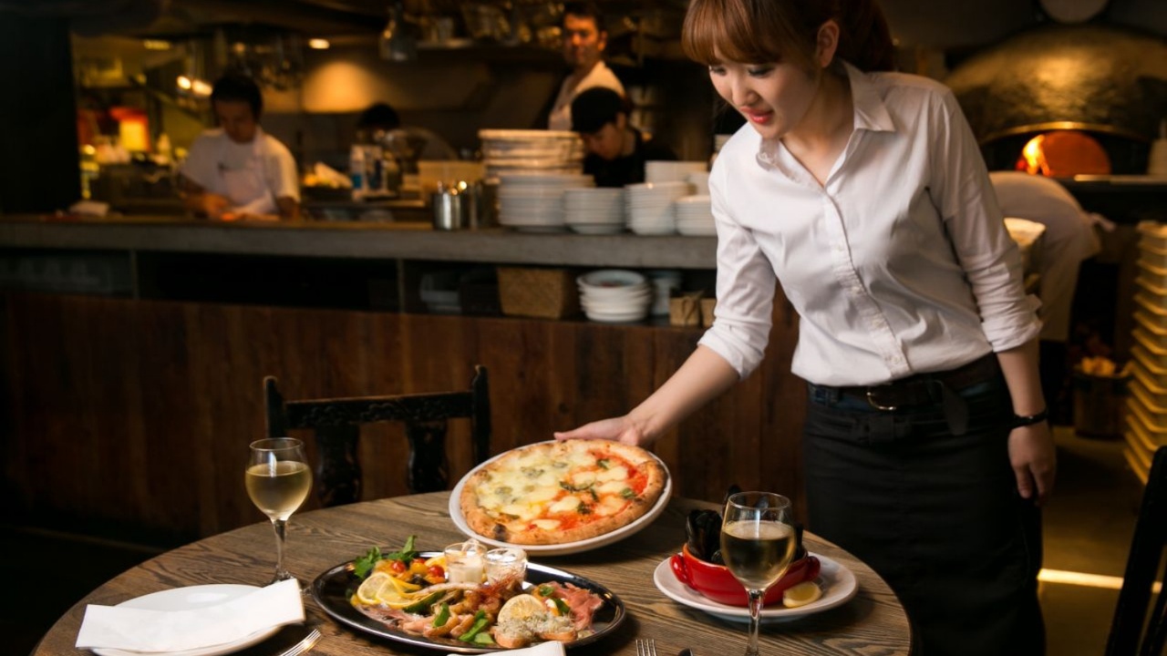 Trattoria e Pizzeria MOTHERSで働く人の写真3枚目