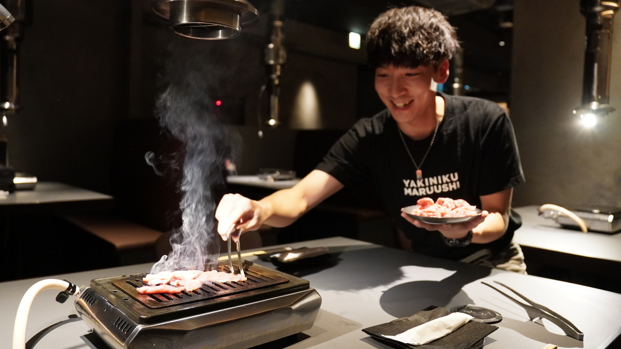 マルウシミートで働く人の写真1枚目