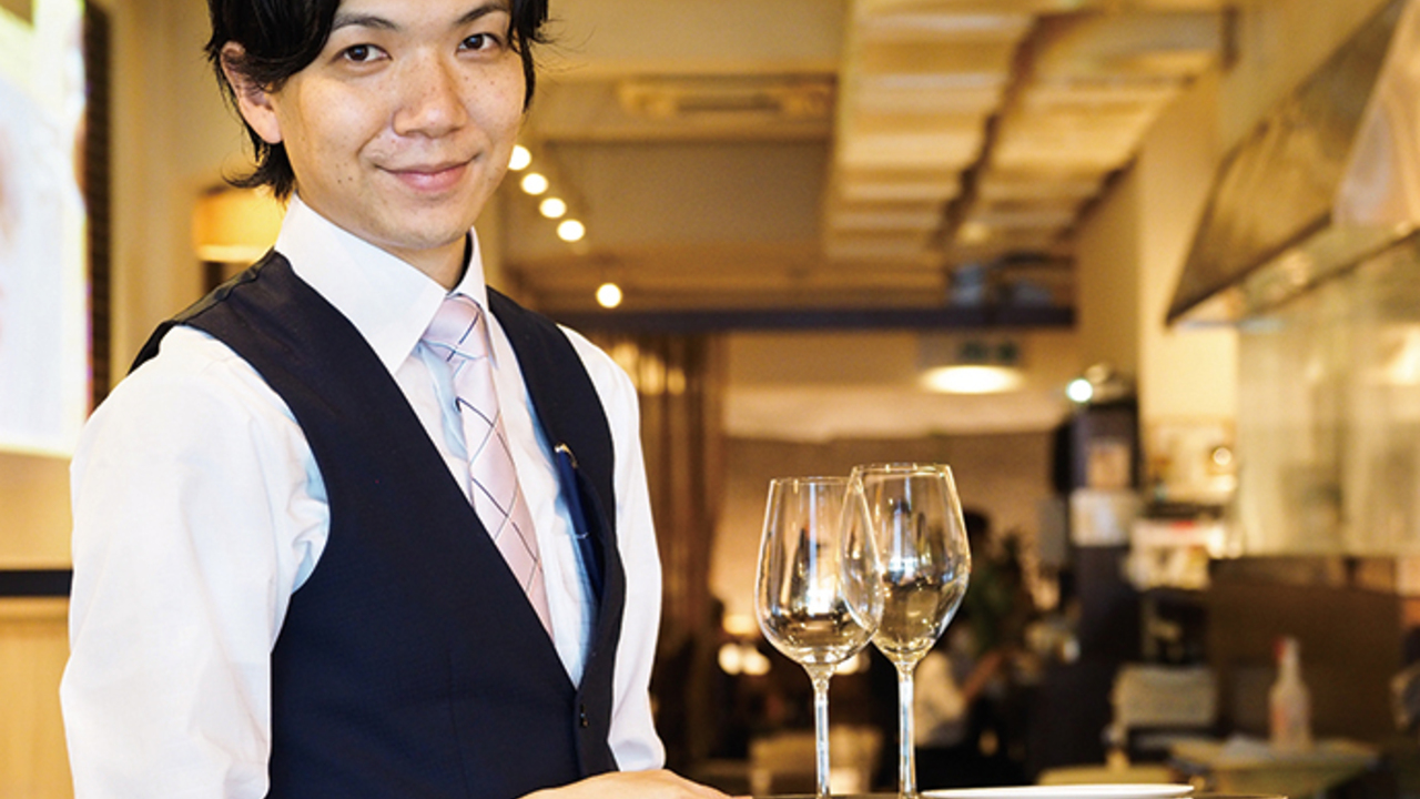 アジアンダイニング Lei can ting (リーツァンティン)で働く人の写真2枚目