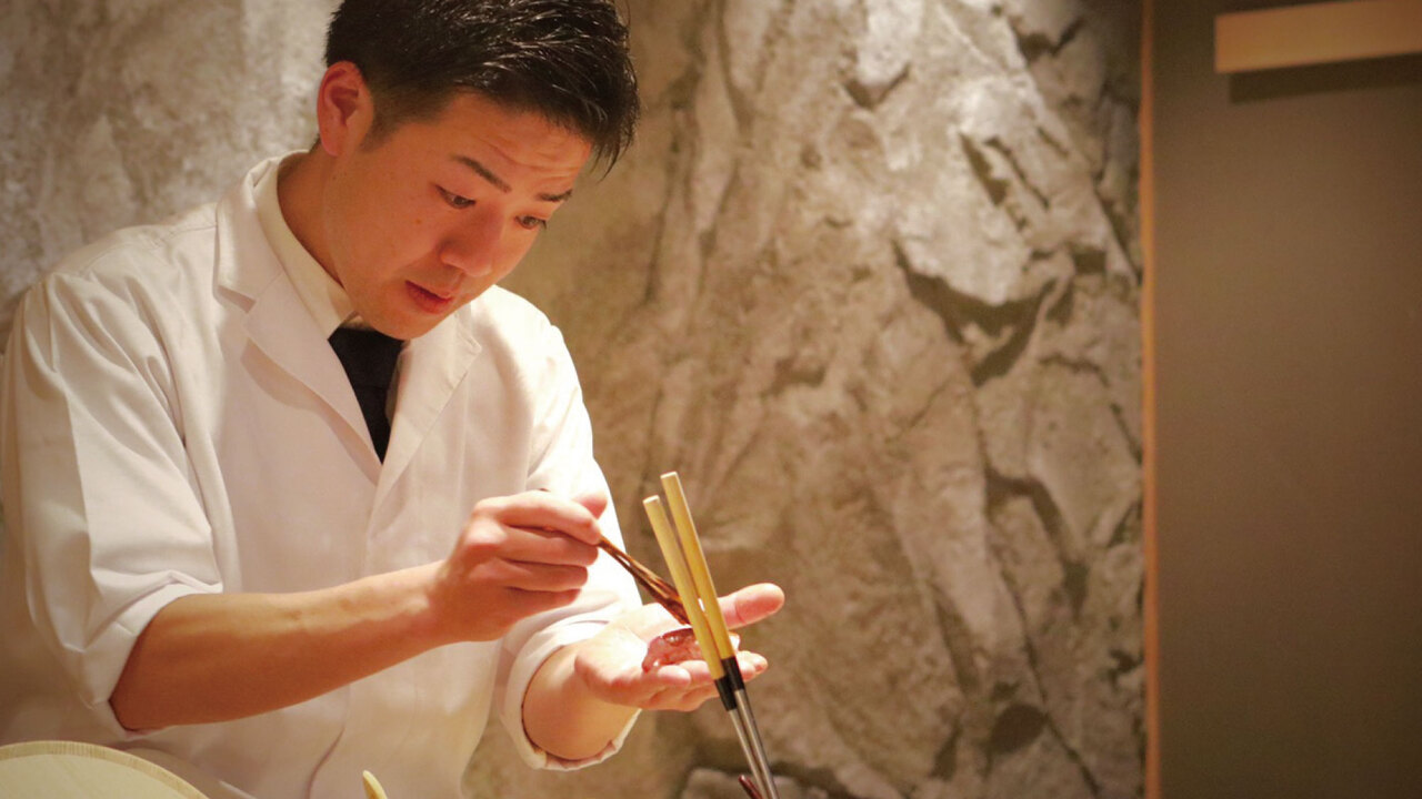 鮨 しゅんぺいで働く人の写真2枚目