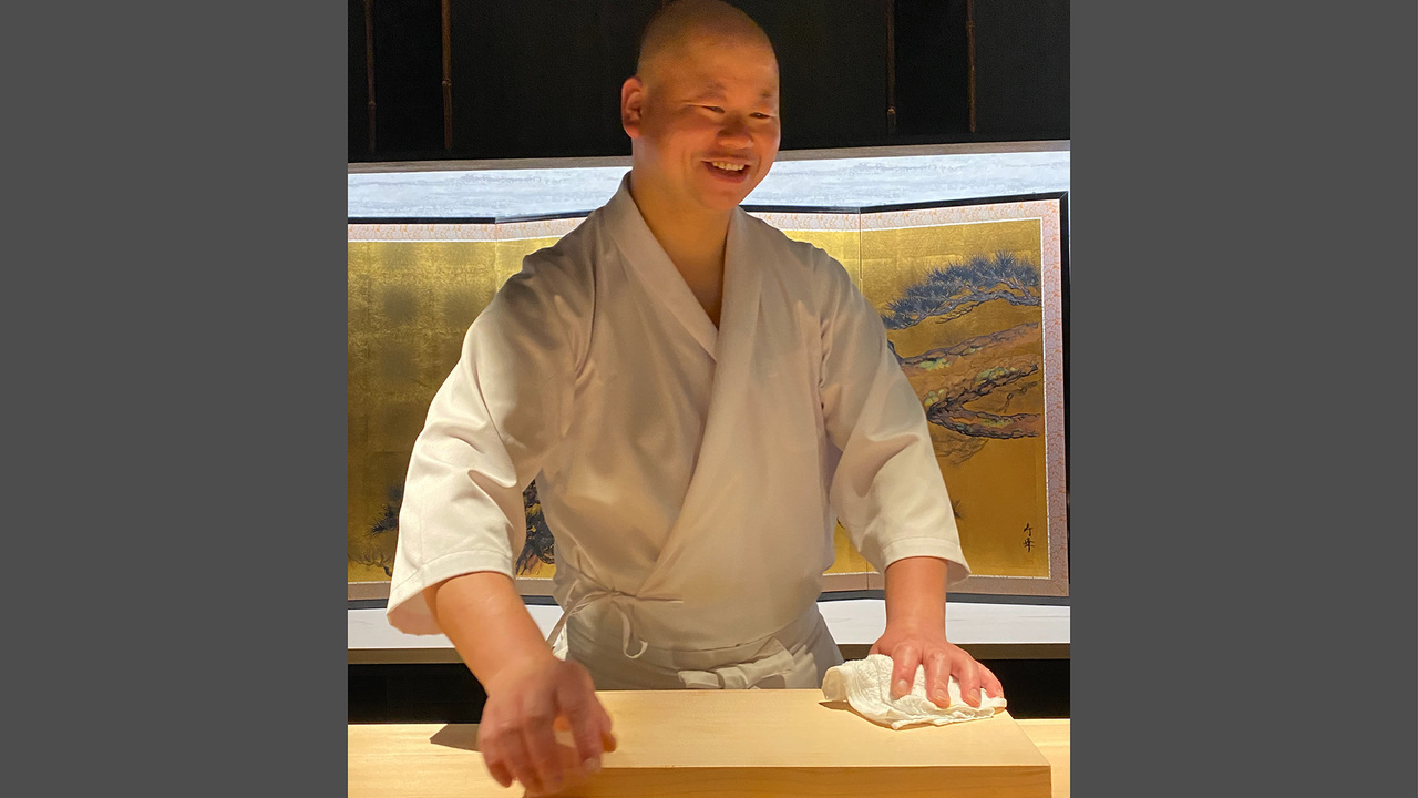 寿司 あつやで働く人の写真1枚目