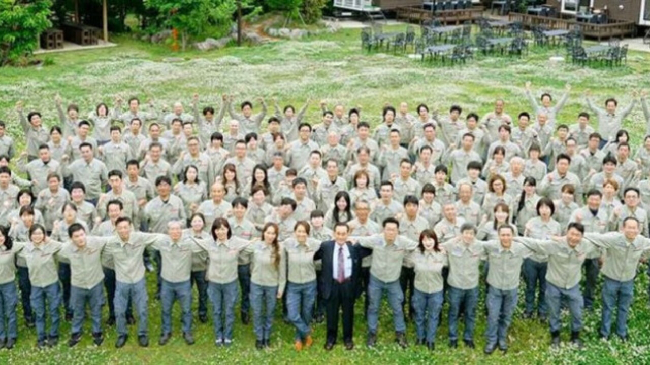 三富今昔村で働く人の写真1枚目