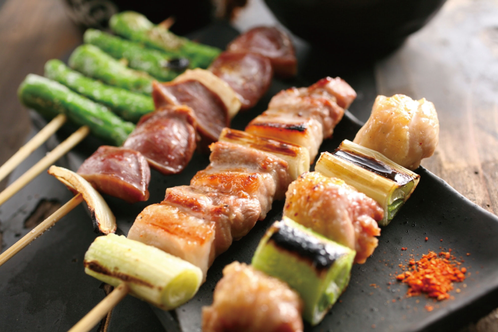 株式会社エス・ユー・オー-炭火焼鳥 黒船  1枚目