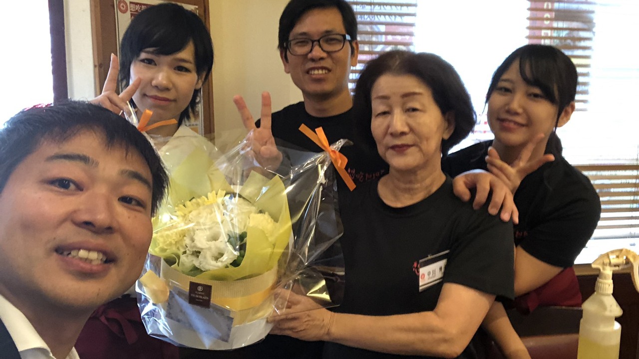 明佑食品工場で働く人の写真2枚目