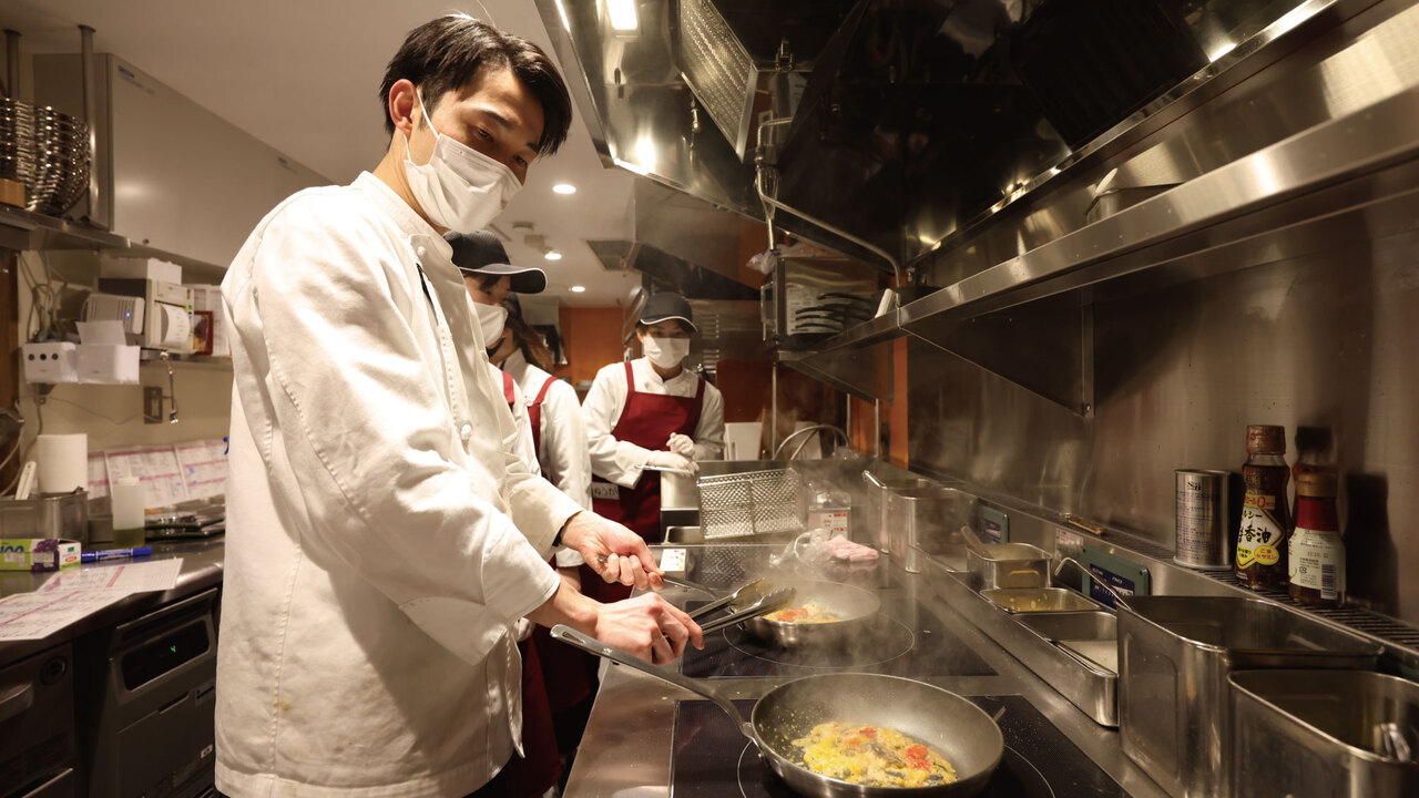 PASTA & TAPAS PIETROで働く人の写真3枚目