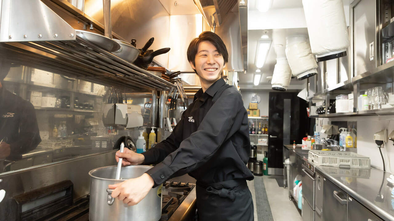 ダイニングダーツバーBeeのこだわりポイントの写真2枚目