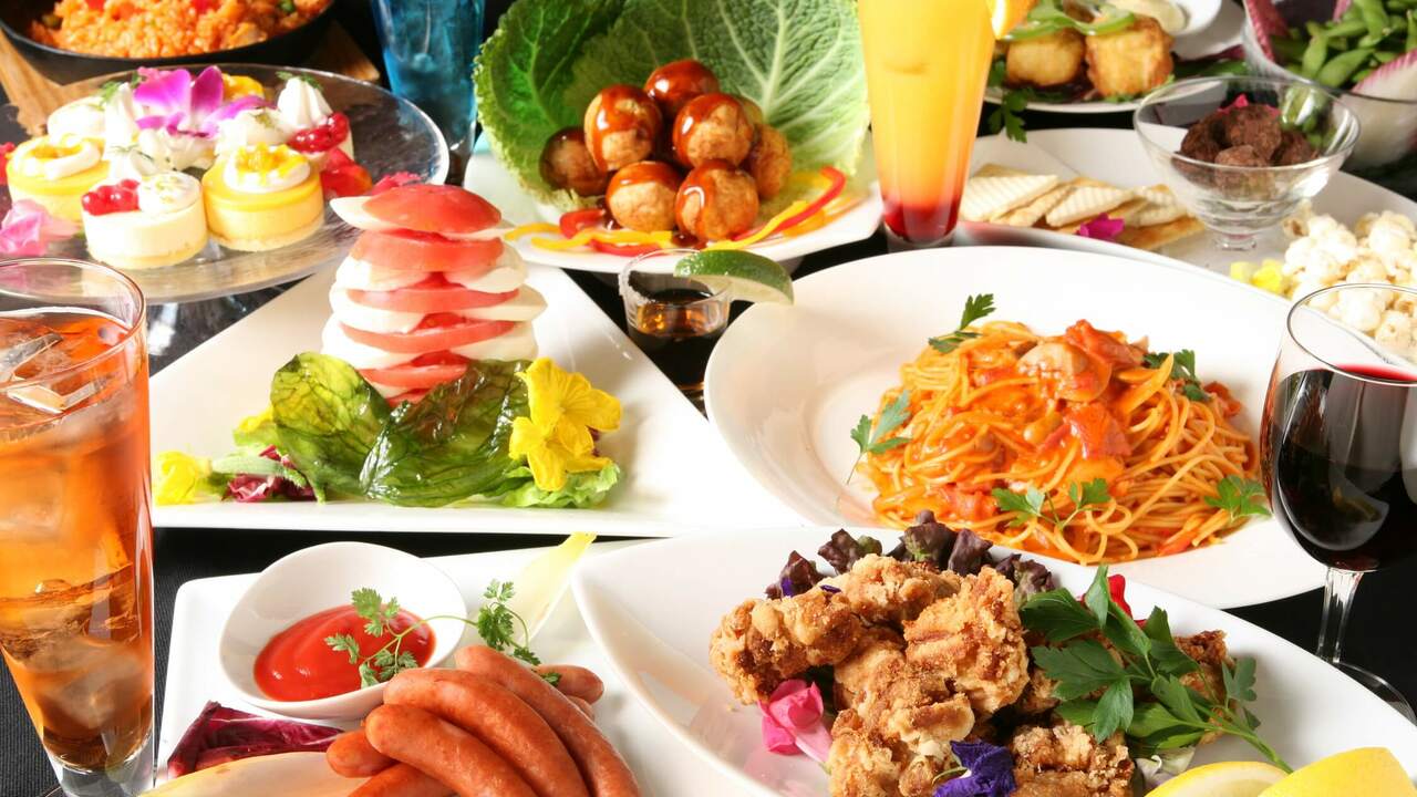 ダイニングダーツバーBeeの事業内容の写真1枚目