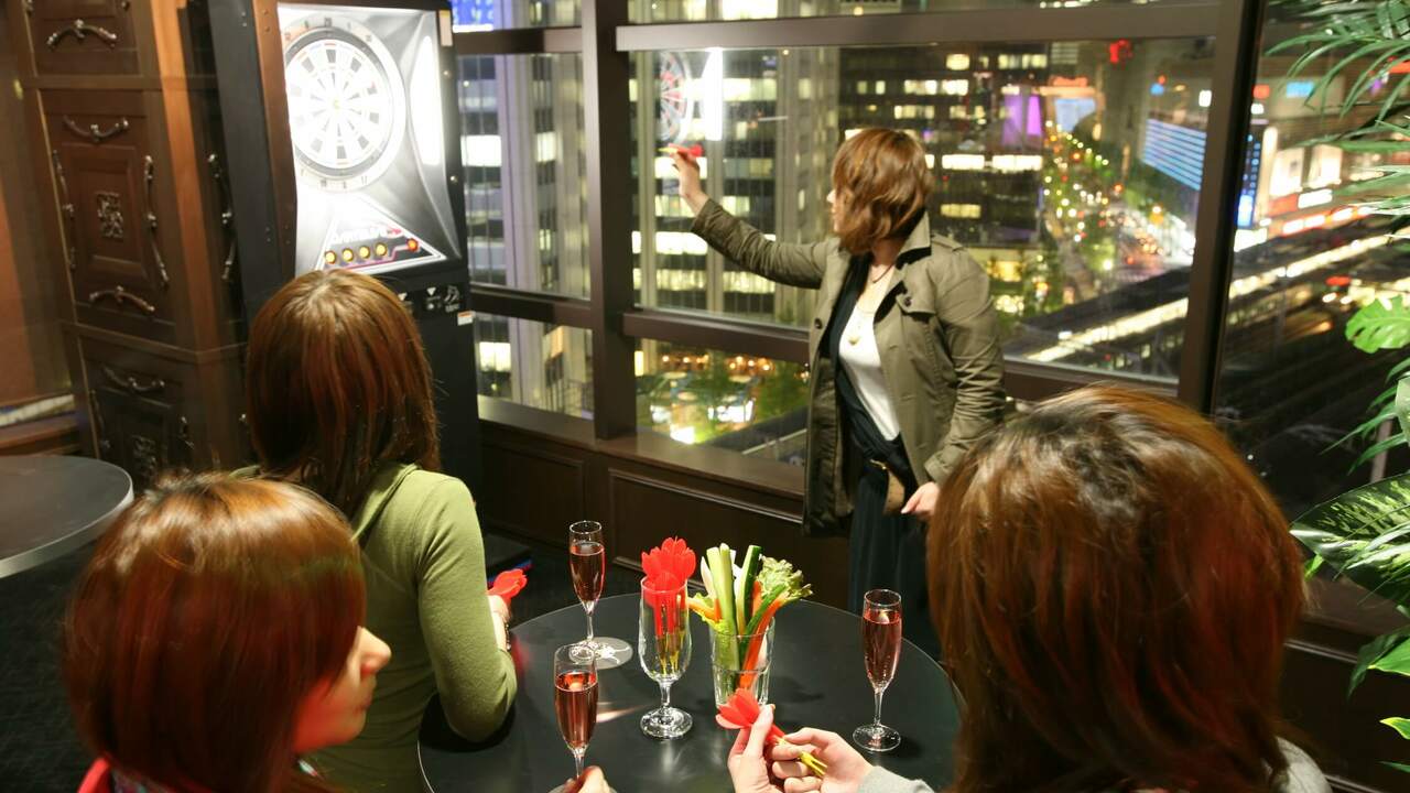 ダイニングダーツバーBeeの事業内容の写真4枚目