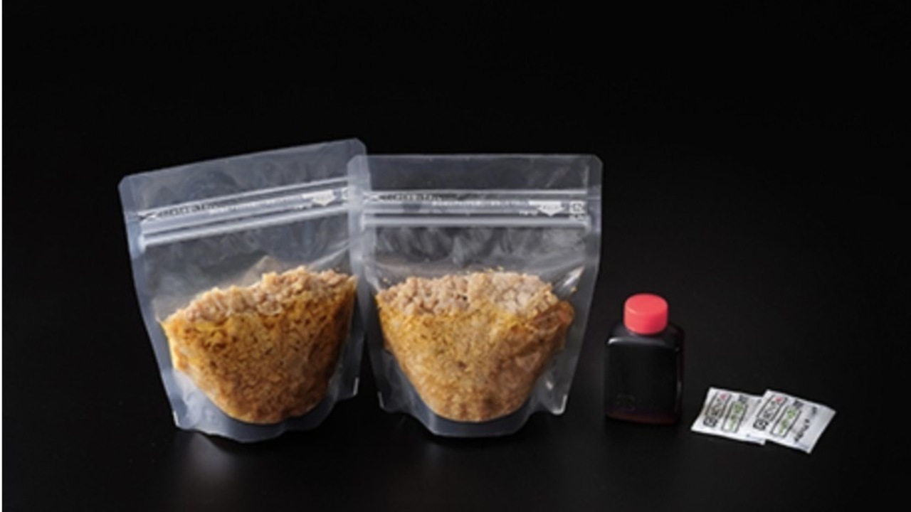 麻布台 鳥しきで働く人の写真2枚目