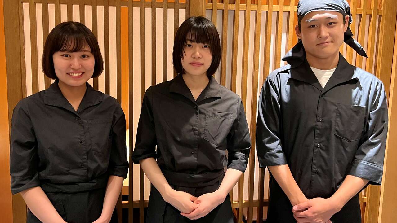 魚王KUNI（うおくに）で働く人の写真1枚目