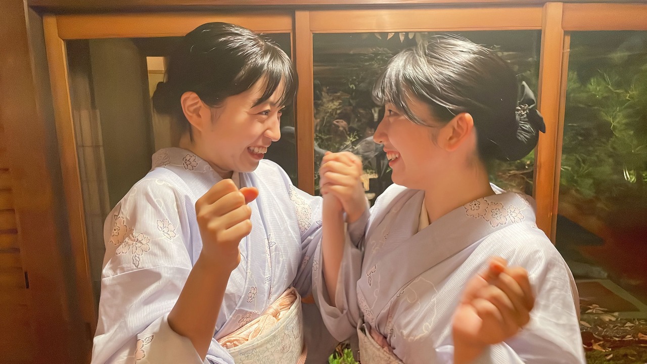 京の焼肉処弘で働く人の写真2枚目