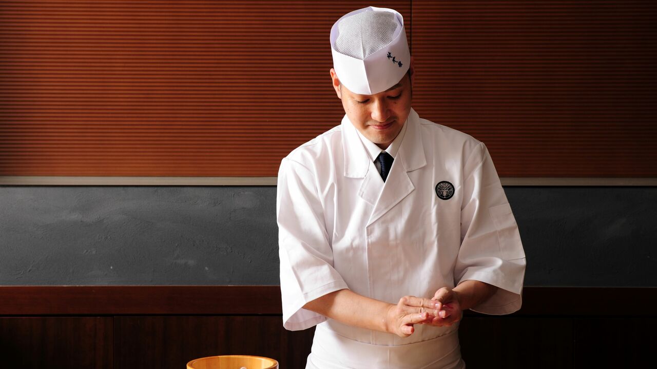 SUSHI BANYA KAIで働く人の写真2枚目