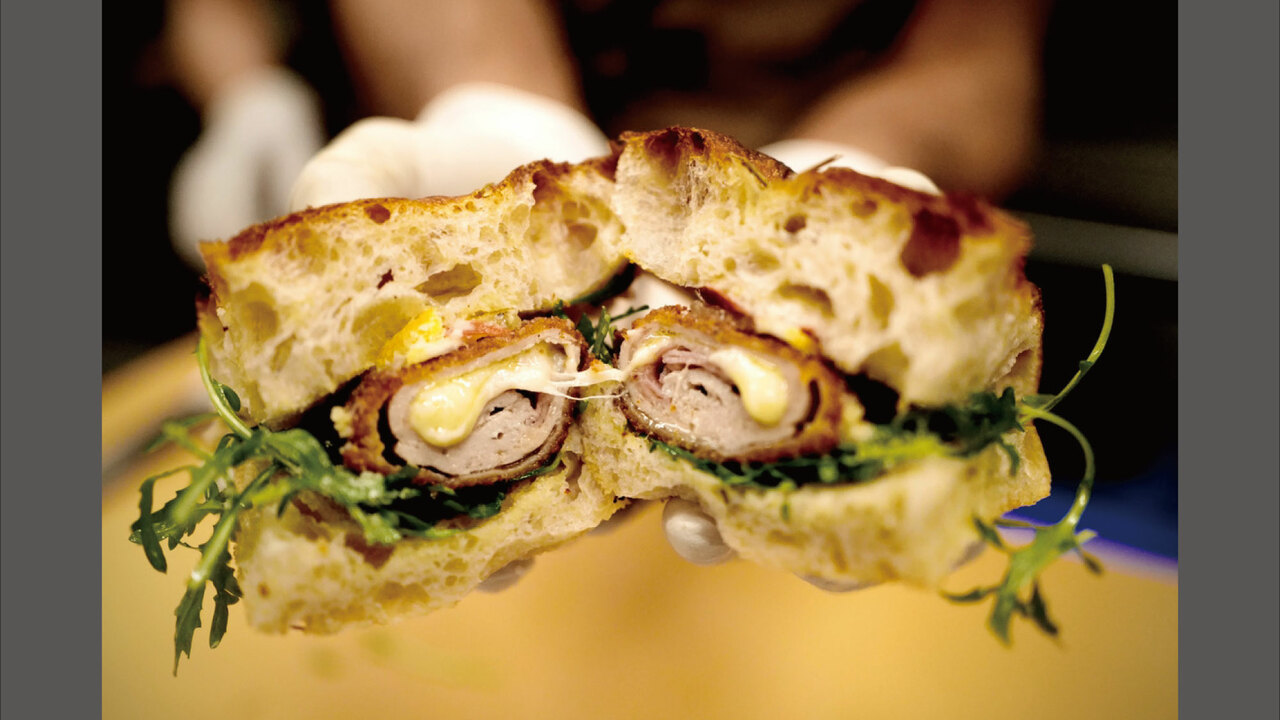 REGINAの事業内容の写真3枚目