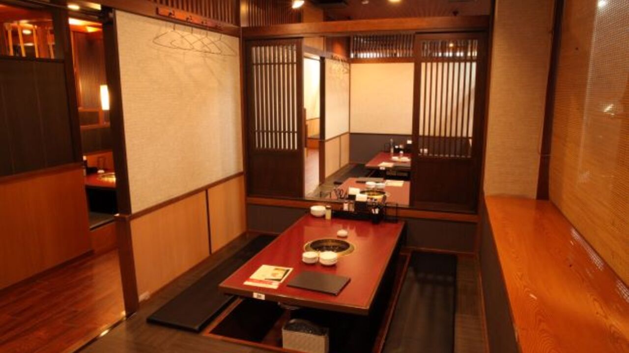 テーブルオーダーバイキング 焼肉 王道の事業内容の写真2枚目