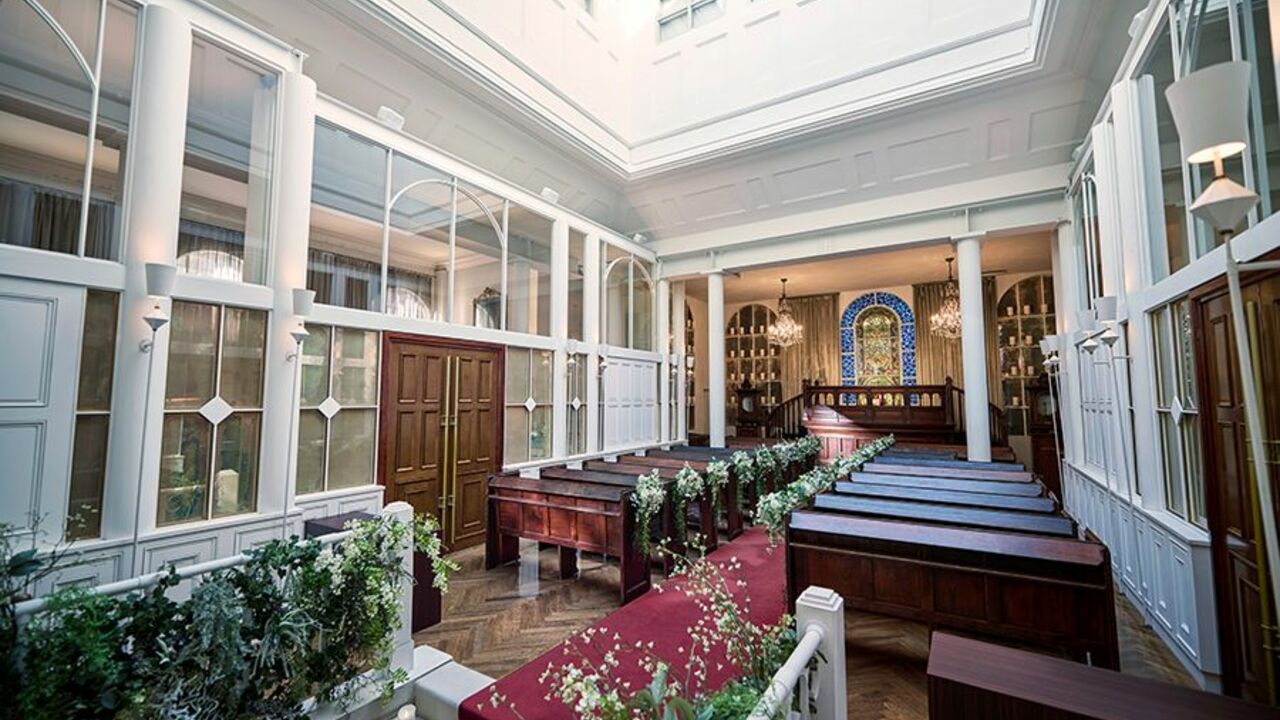 ラ・バンク・ド・ロア（横浜市指定有形文化財）の事業内容の写真3枚目