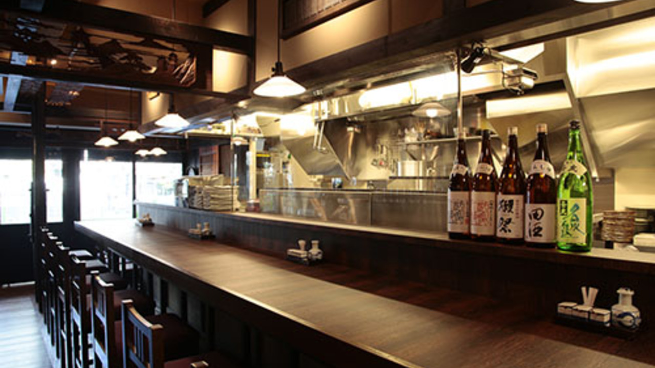 鶏鬨で働く人の写真3枚目