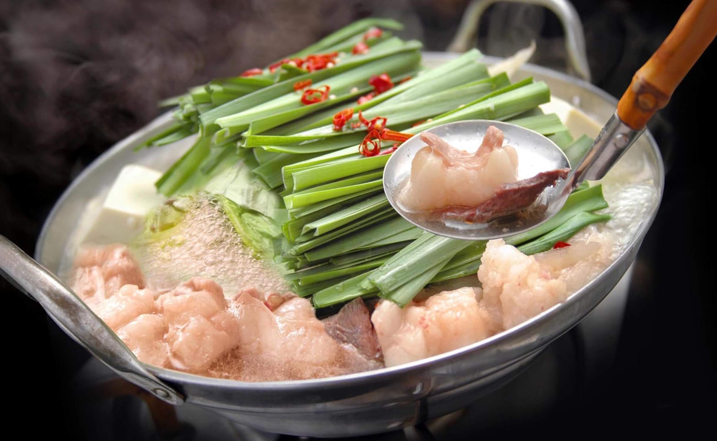  株式会社ストロングスタイル-博多もつ鍋　水炊き　九州のうまかもん　新宿のまっちゃん 1枚目