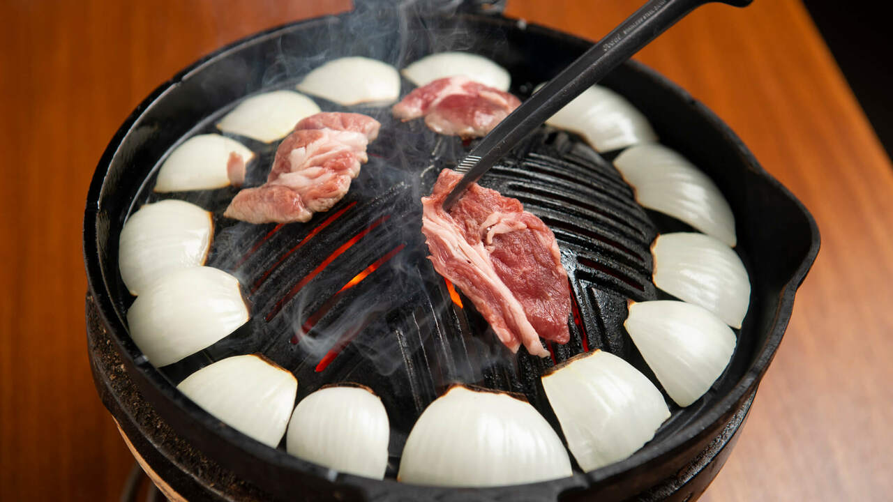 生ラム専門店　羊肉炭火焼　ジンギスカン新宿牧場のこだわりポイントの写真1枚目