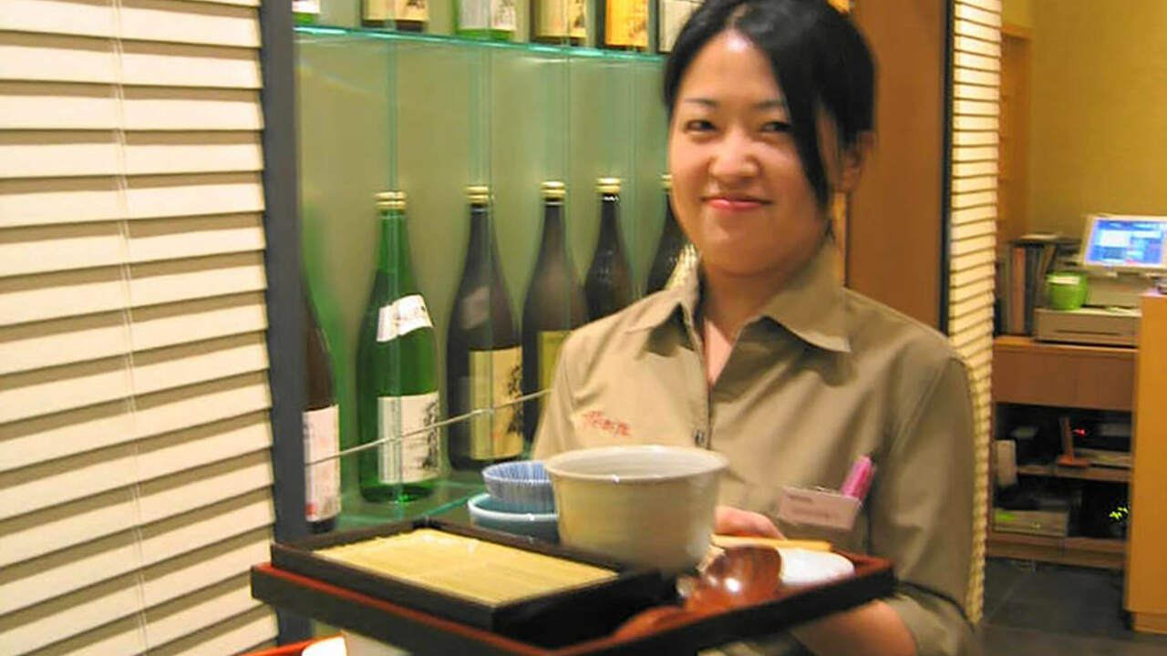 個室処 稲田屋で働く人の写真2枚目