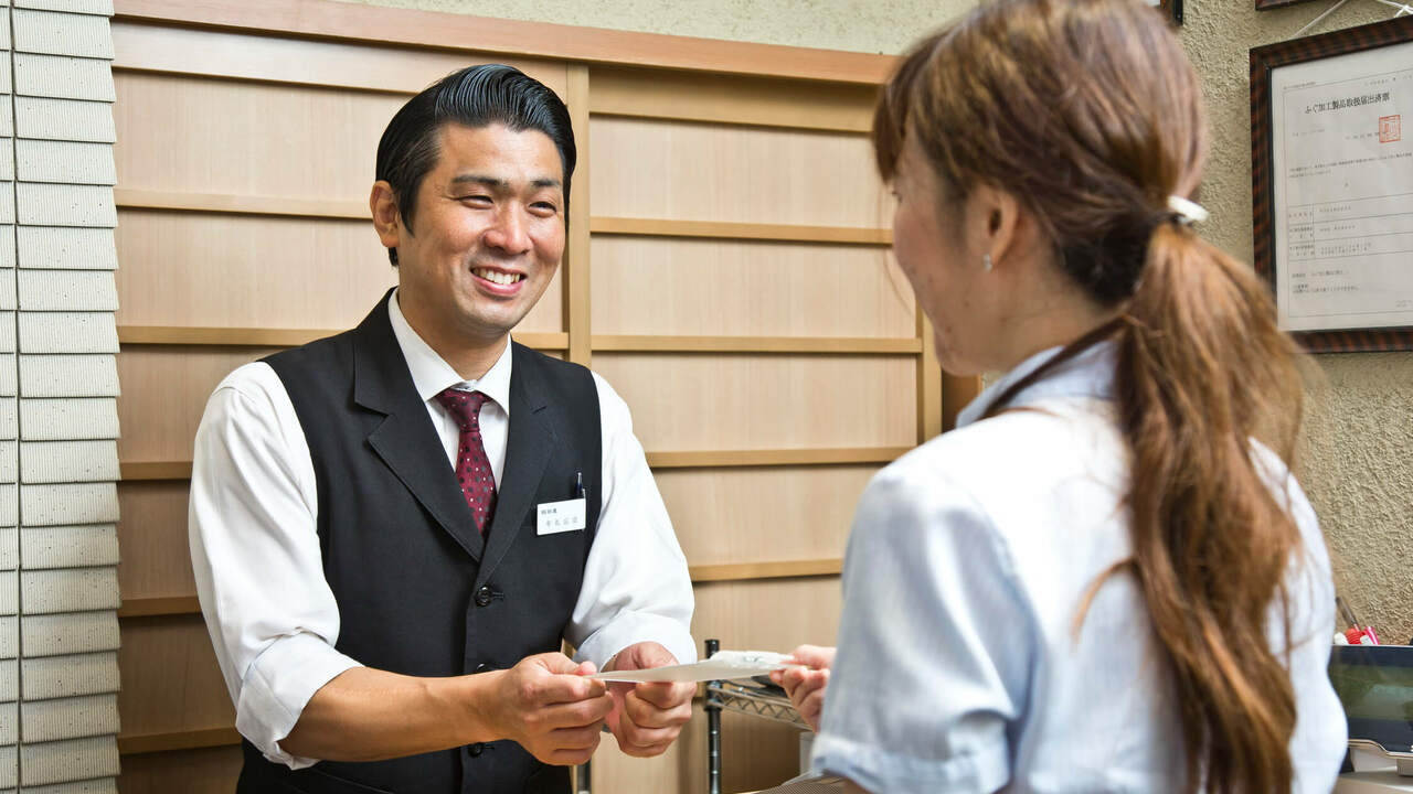 個室処 稲田屋で働く人の写真4枚目