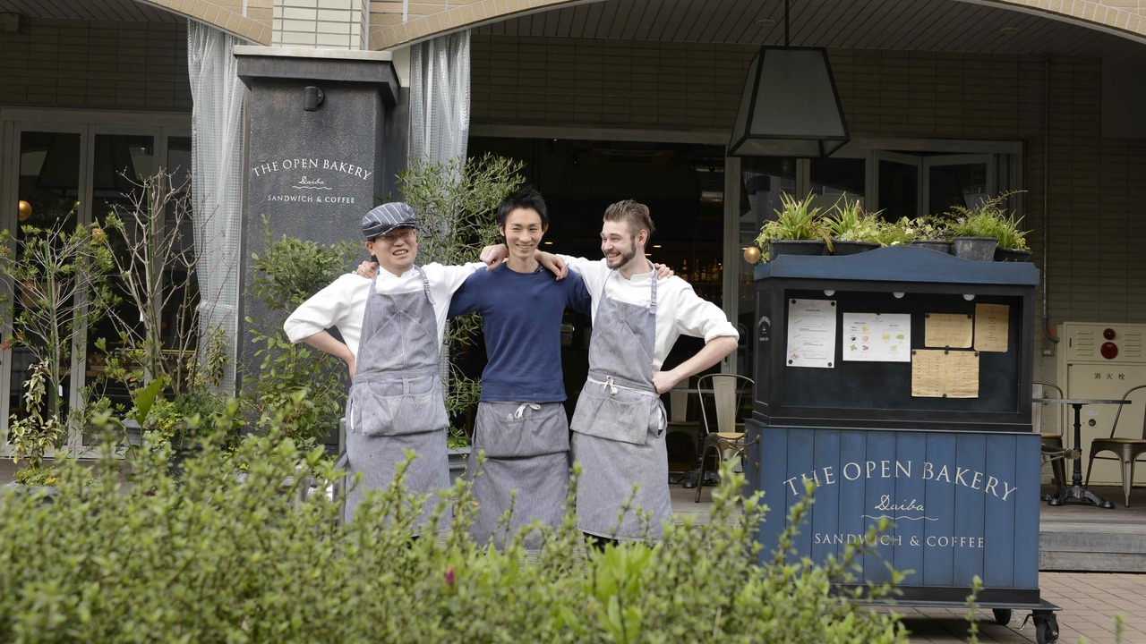THE OPEN BAKERY Sandwich&Coffeeで働く人の写真3枚目