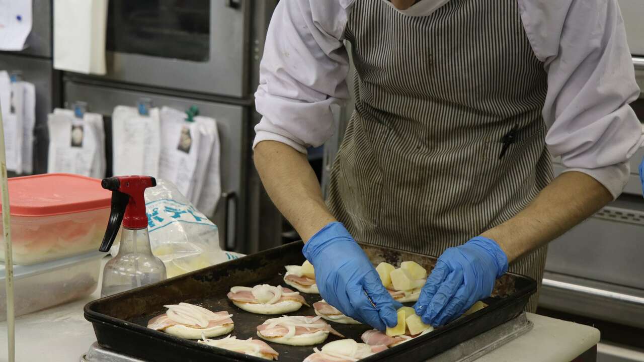 AWESOME BAKERYの事業内容の写真1枚目