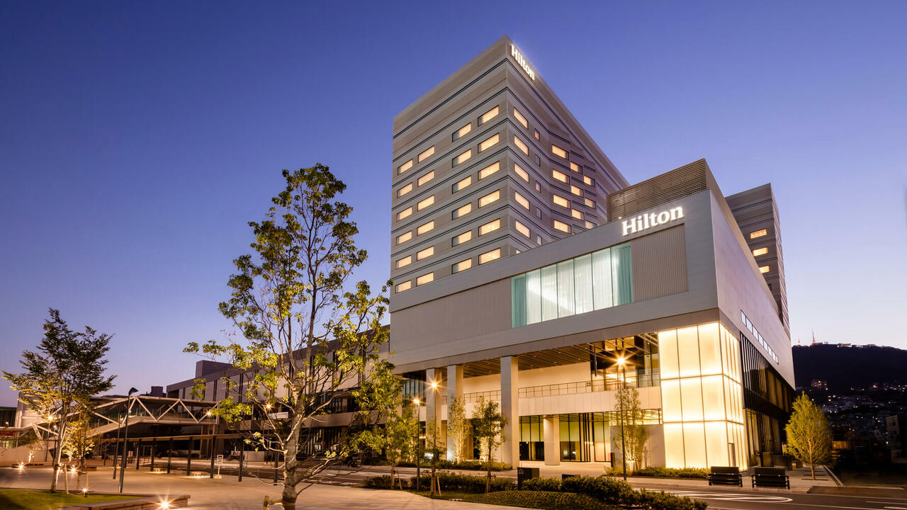 ヒルトン長崎の事業内容の写真1枚目