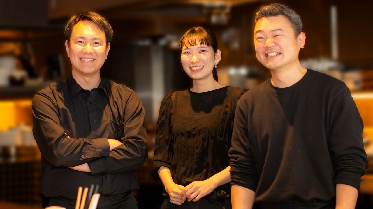 川上庵で働く人の写真2枚目