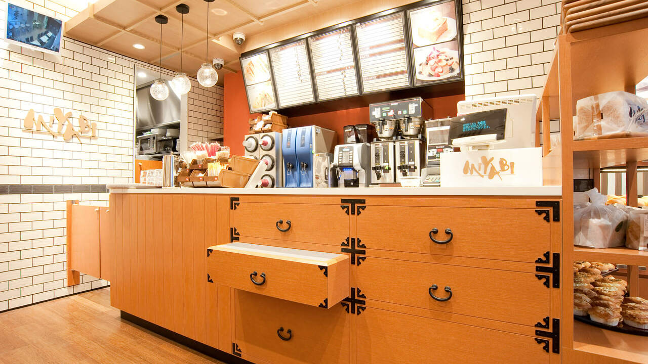 CAFE＆BAKERY MIYABIで働く人の写真2枚目