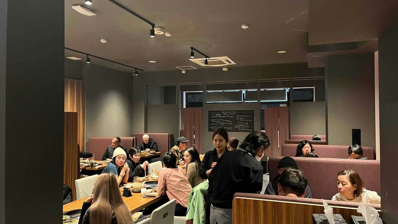 焼肉 黒牛屋で働く人の写真1枚目