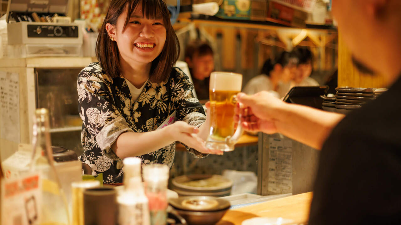 大衆割烹八べゑで働く人の写真1枚目