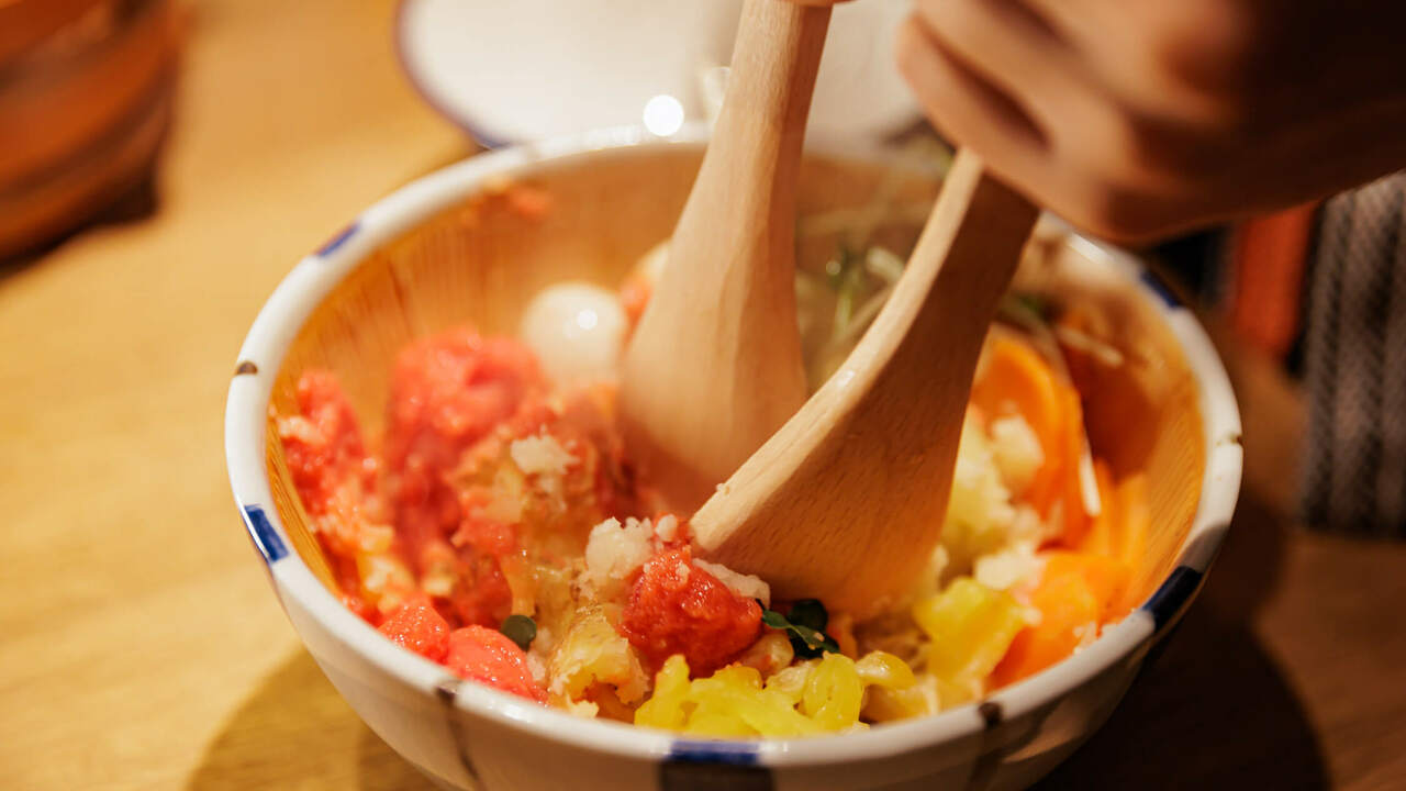 くずし割烹 肴屋八兵衛で働く人の写真4枚目