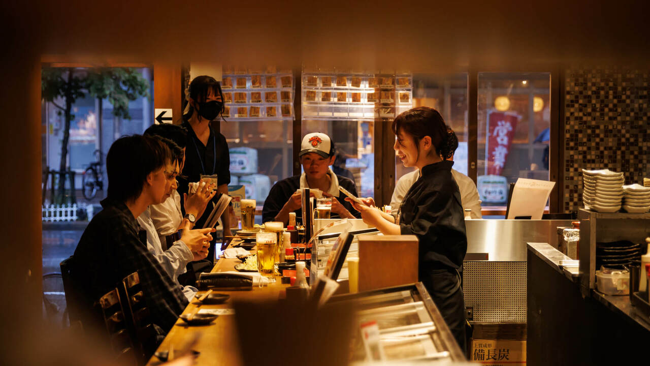 博多串焼と刺身 ココロザシで働く人の写真2枚目