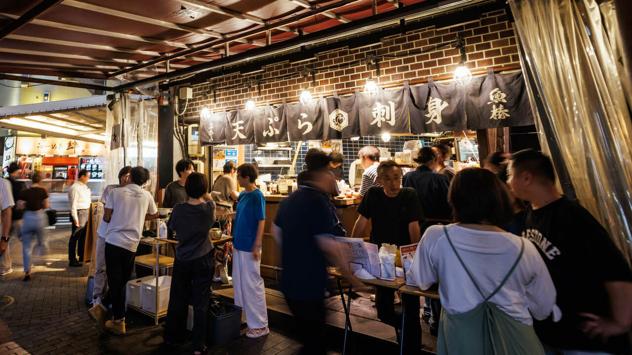 立呑み 魚椿の事業内容の写真1枚目