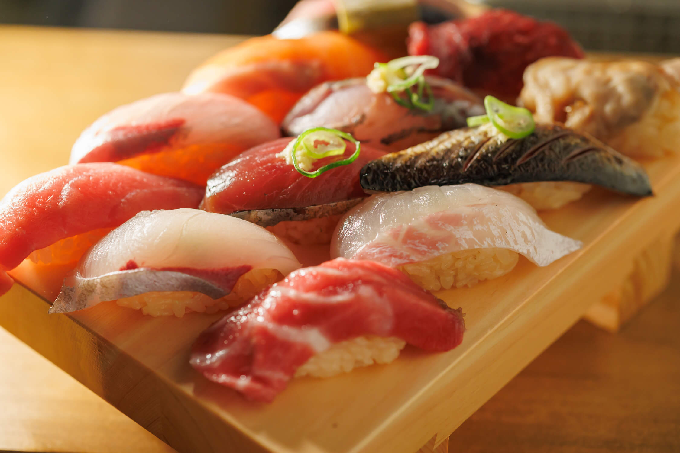 株式会社ぐっとくるダイニング-桜山鮨食人 五と二 4枚目