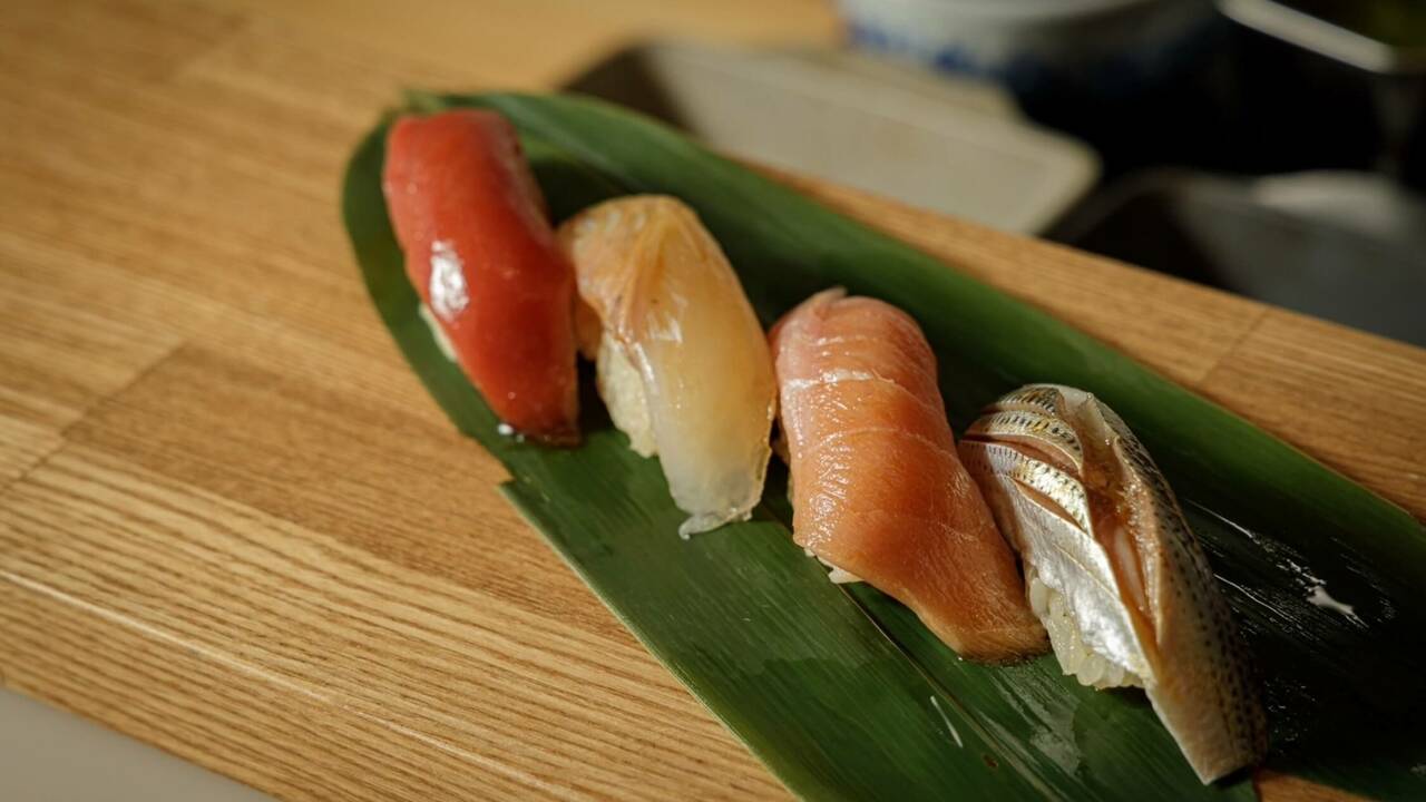 桜山鮨食人 五と二で働く人の写真4枚目