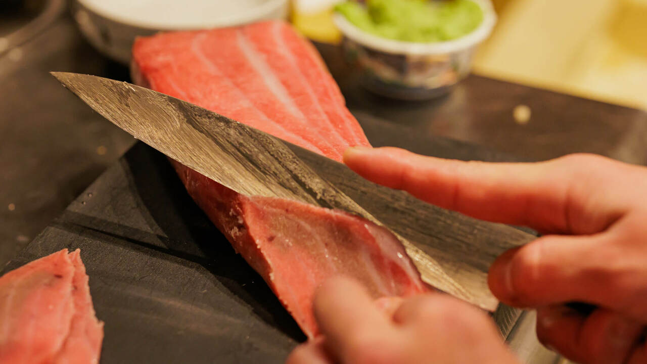 桜山鮨食人 五と二の事業内容の写真3枚目