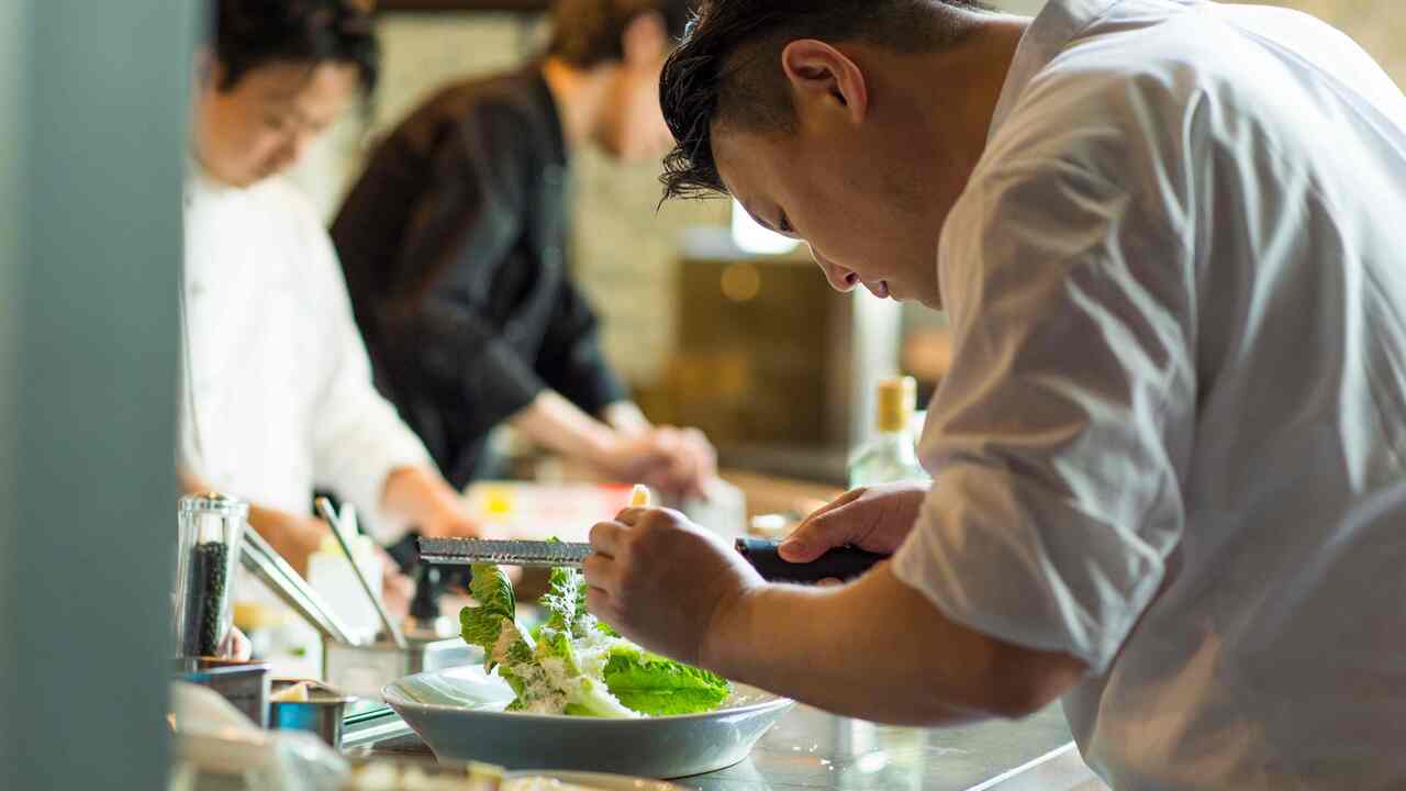 Anchor Point で働く人の写真2枚目