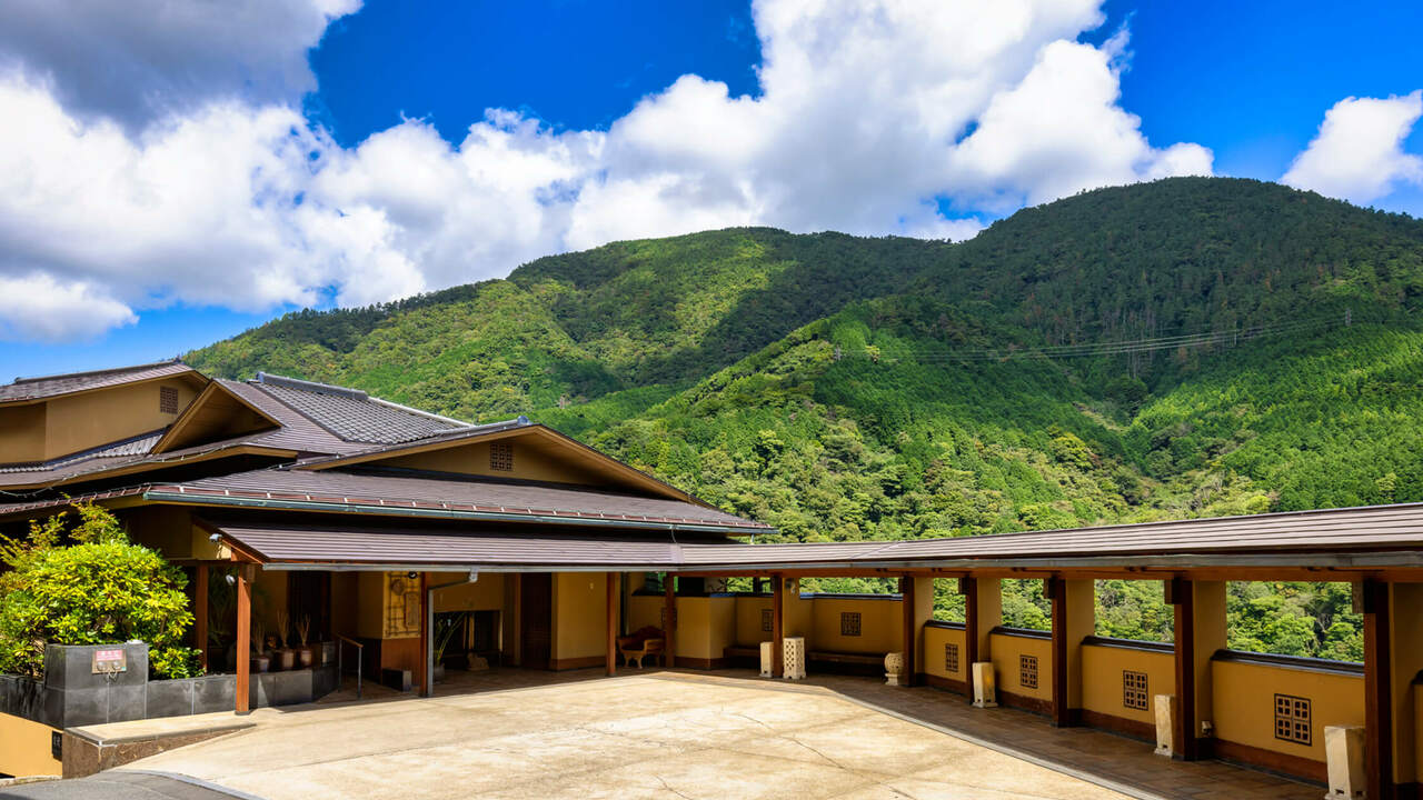 箱根吟遊の事業内容の写真1枚目
