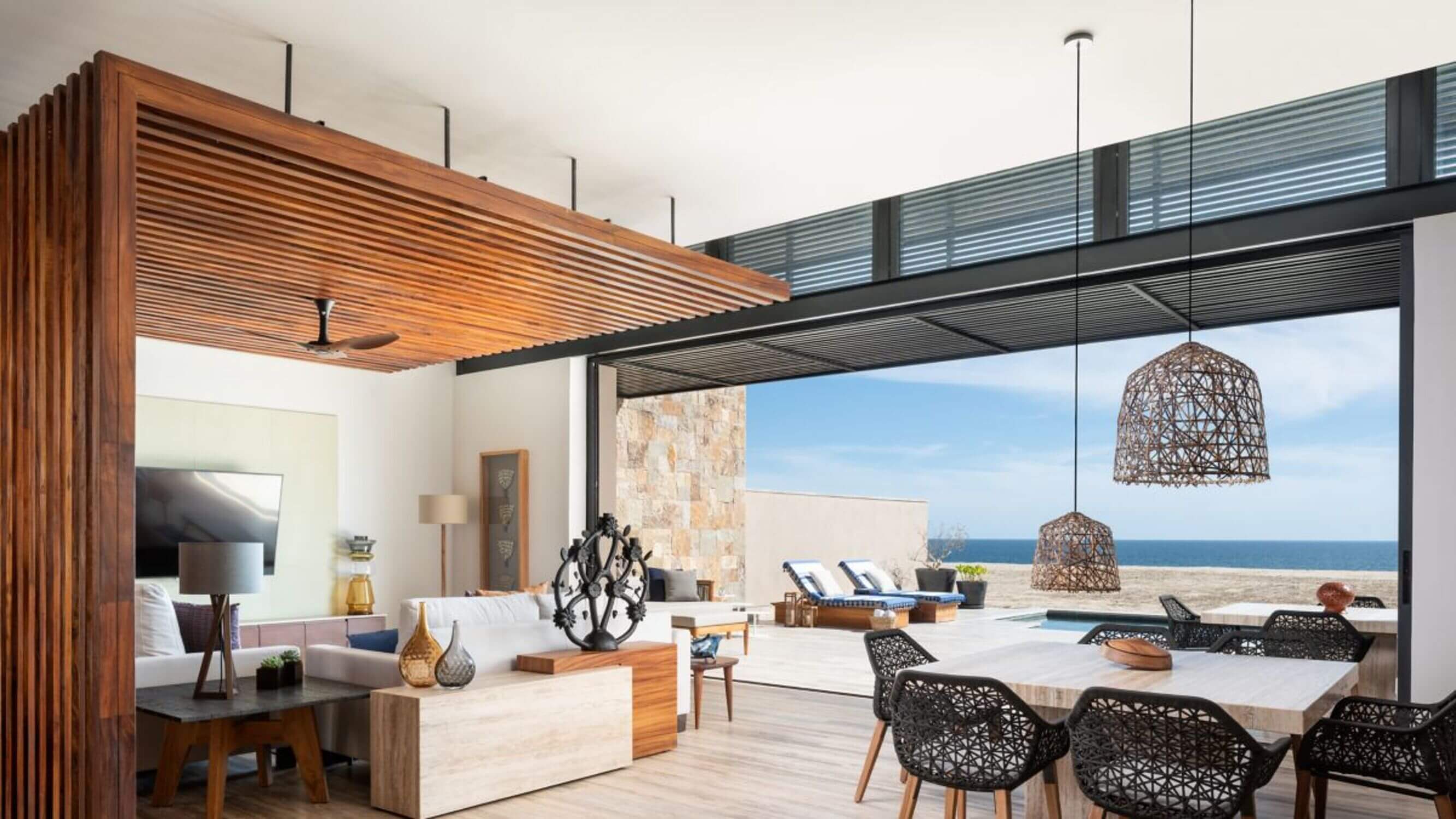 ニセコビレッジ株式会社-リッツ・カールトン・リザーブ 1枚目