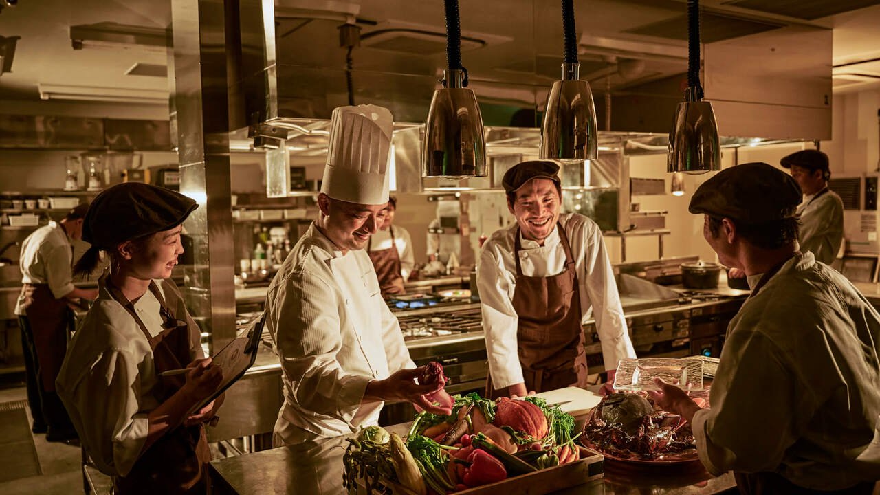 THE STRINGS HAKATA(ザ ストリングス 博多)で働く人の写真1枚目