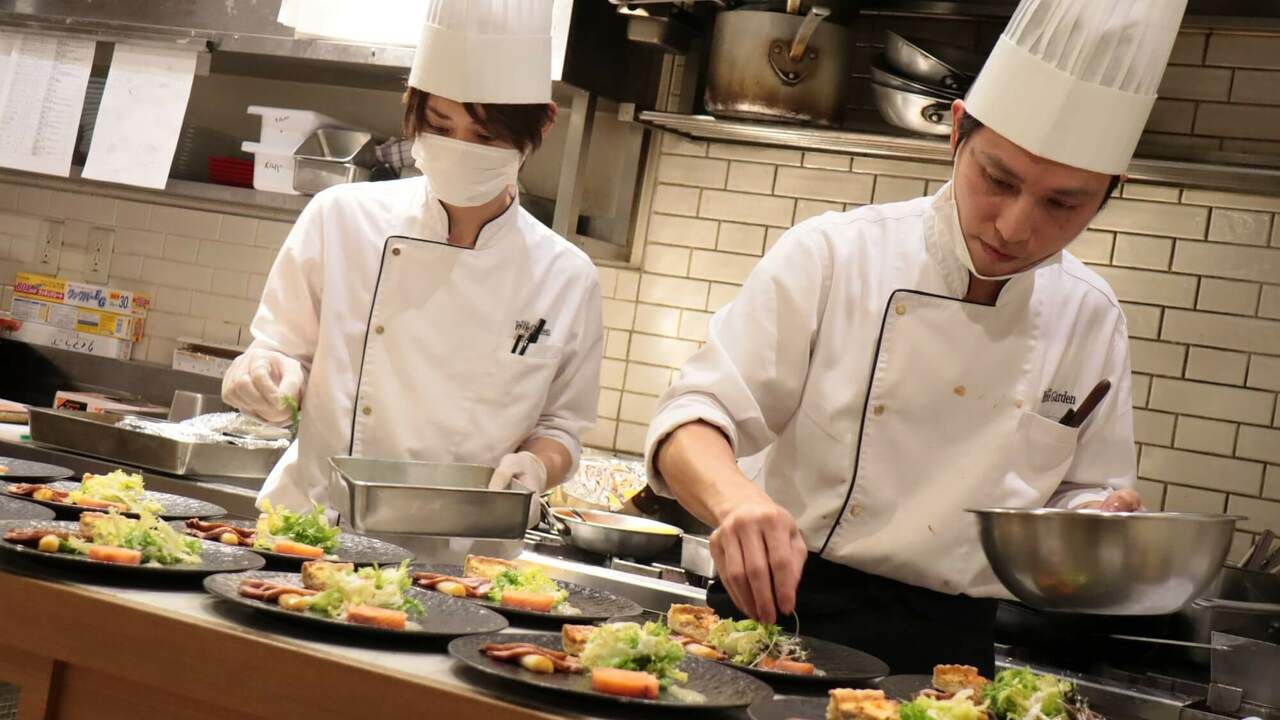 ホテルローズガーデン新宿で働く人の写真3枚目