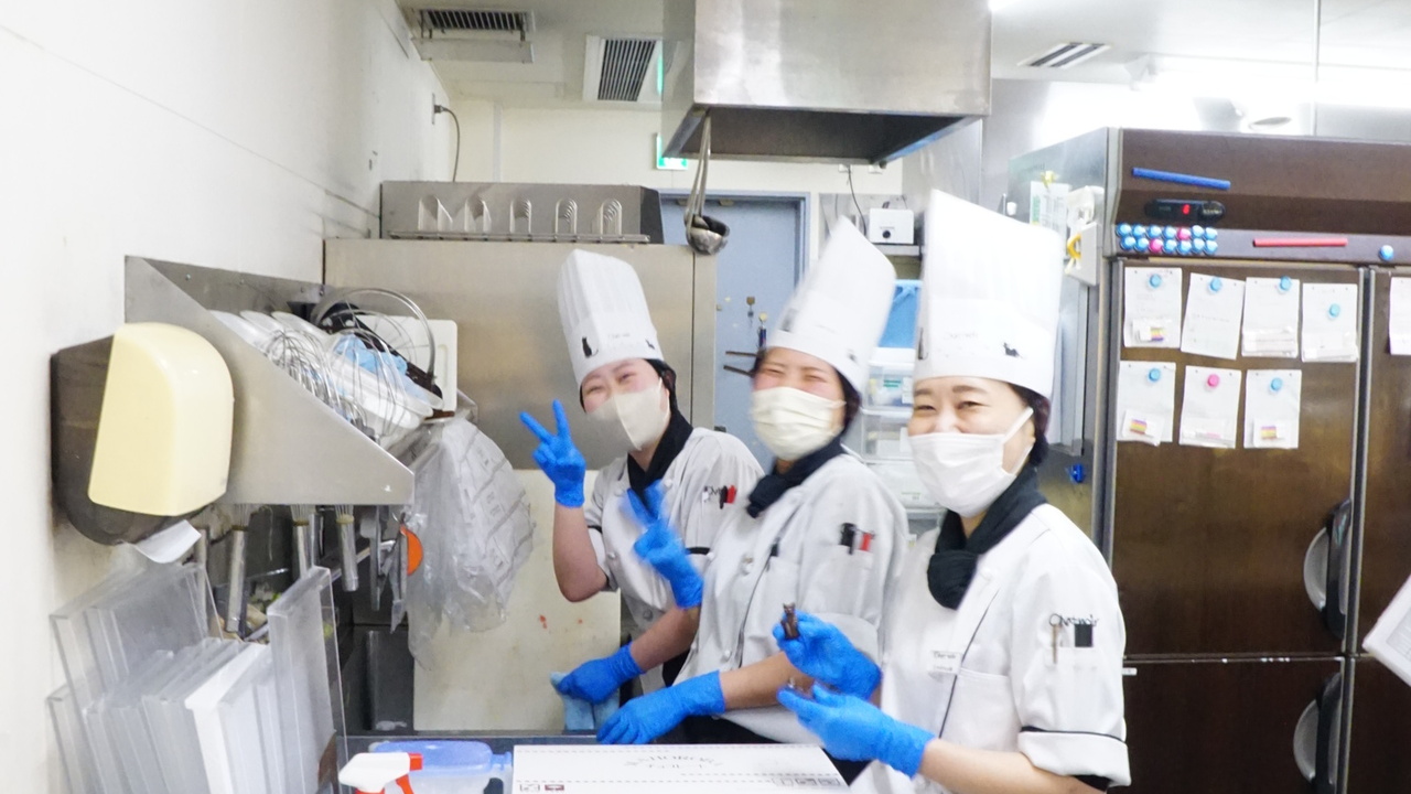 シャノワールで働く人の写真1枚目