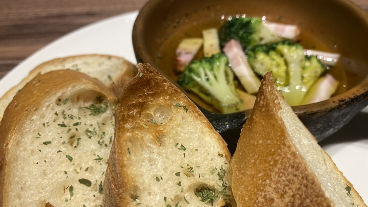 WINE&BBQ ANA BARの事業内容の写真3枚目