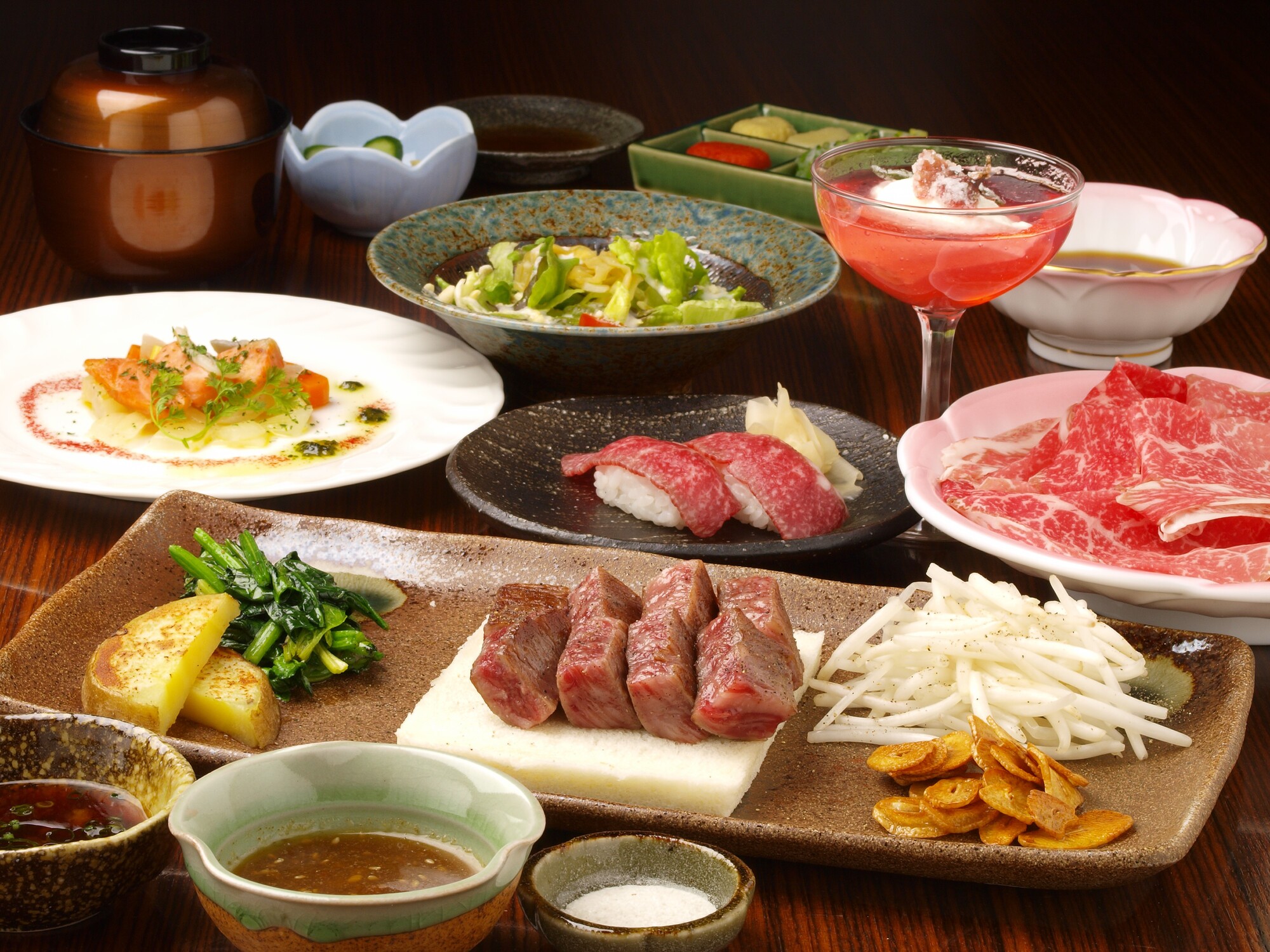 有限会社俊・ダイニング-ステーキ＆ワイン いしざき 1枚目