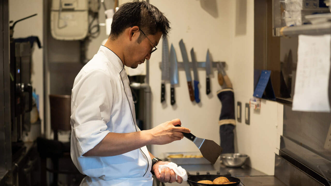 格之進で働く人の写真2枚目