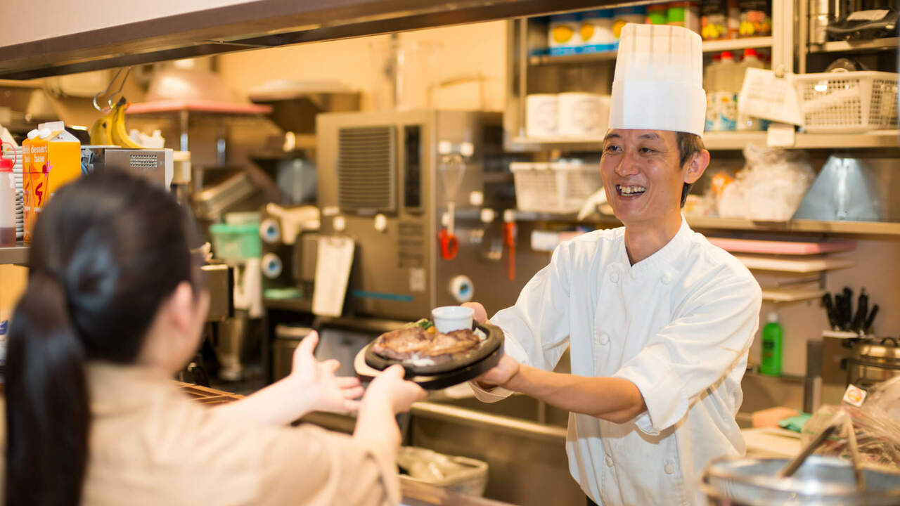 ステーキ＆ハンバーグ Denver Premiumの事業内容の写真2枚目