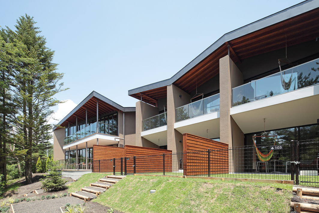 東京建物リゾート株式会社-レジーナリゾート 1枚目