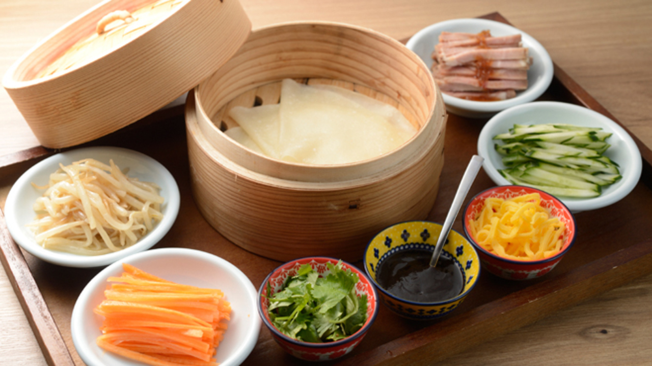 クマネコパンチ 名駅店で働く人の写真2枚目