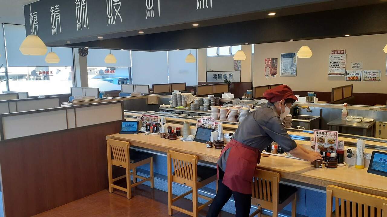 黒潮寿司で働く人の写真1枚目